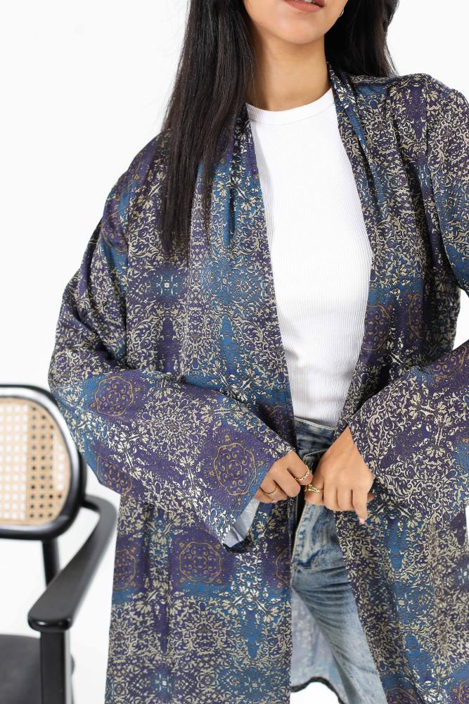 Satin kimono